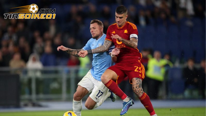 Soi kèo Lazio vs AS Roma, 1h45 ngày 14/4: Cạnh tranh top 7 1 Cuộc đối đầu giữa 2 đội bóng thủ đô Italia tại vòng 32 Series A kịch tính