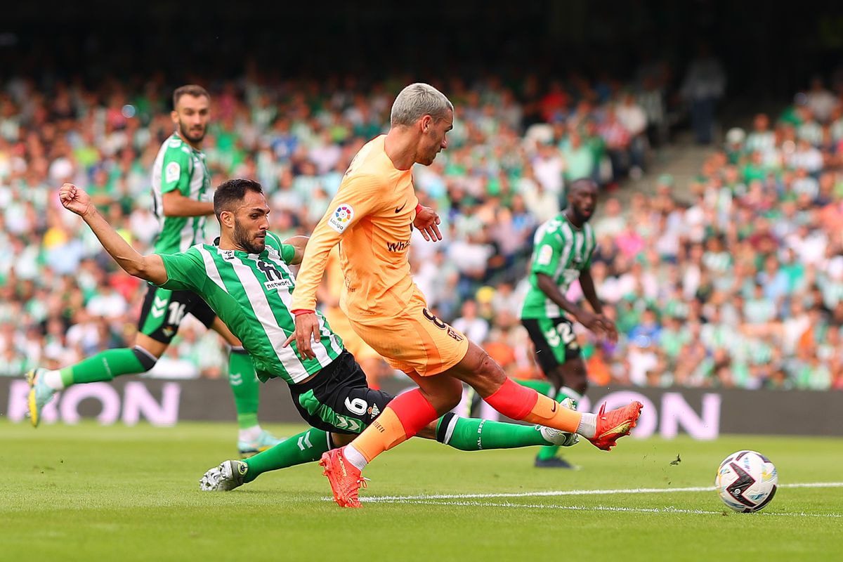 La Liga: Betis vs Atletico 3h ngày 28/10 2 Soikeo